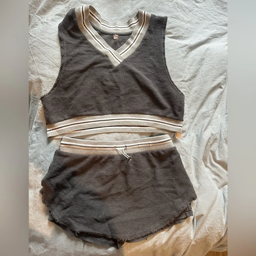 FP Movement by Free People Gray Athletic Set - Picture 3 of 5